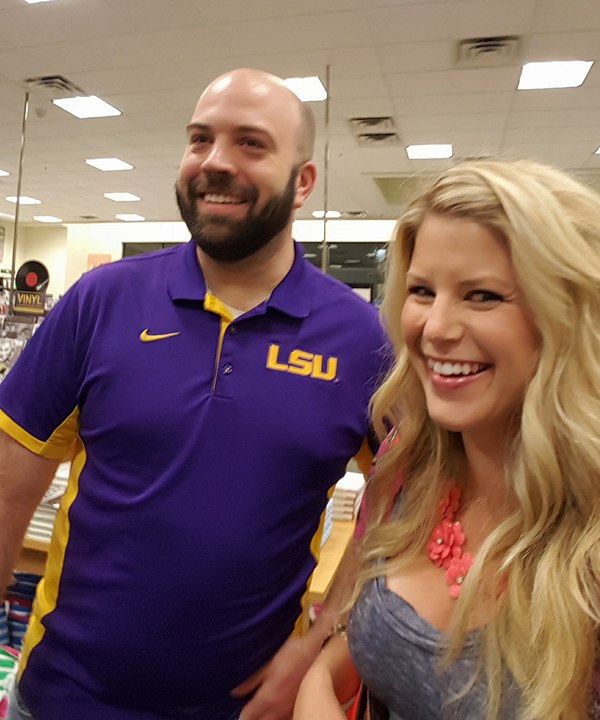 21698052_10159636173805508_1510326514_n