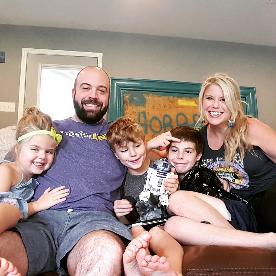 40533162_10161099828690508_6193927965701570560_n